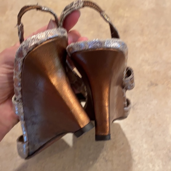 Women’s Donald Pliner shoes size 7.5 - Picture 5 of 13